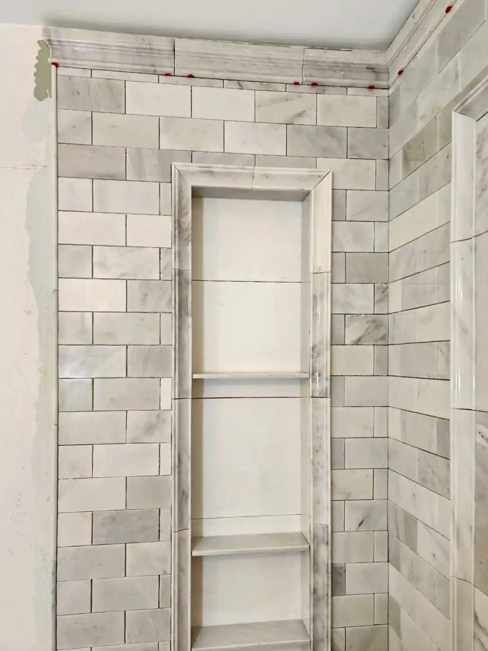 Custom tile shower with triple vertical niche - Olathe, KS